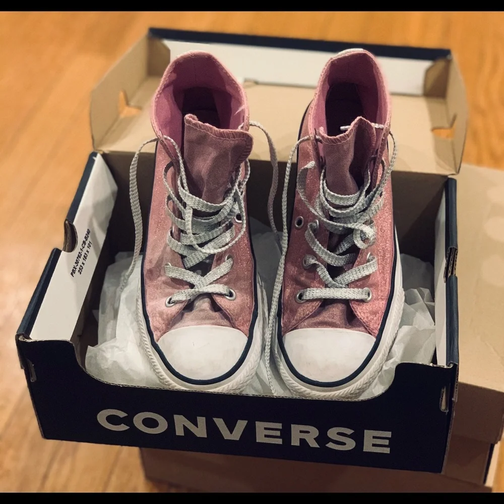 Converse ctas pink